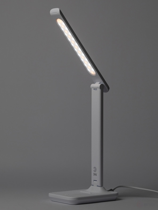 Настольный светильник ЭРА NLED-500-10W-W светодиодный белый