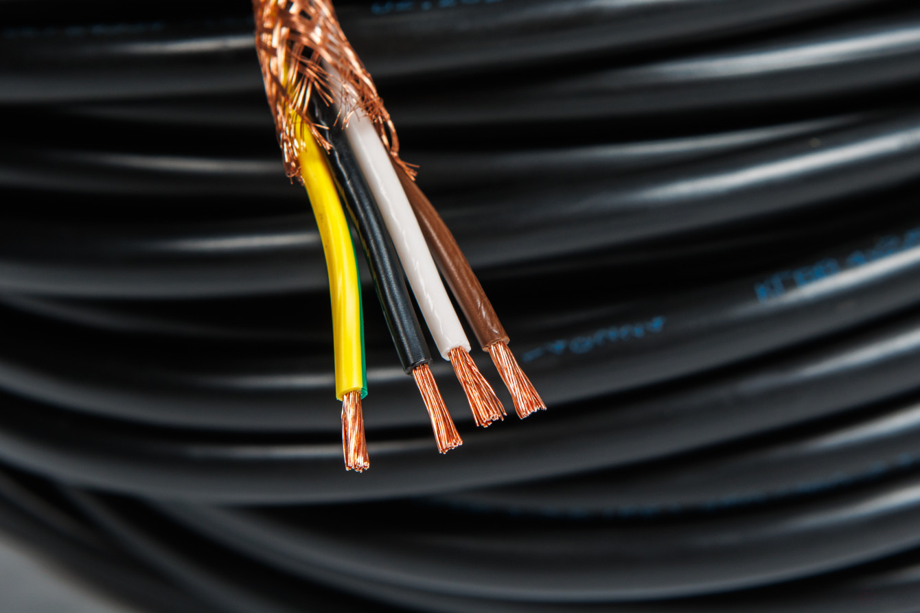 Кабель силовой гибкий экранированный КГВЭВ 4Х2,5 (N)