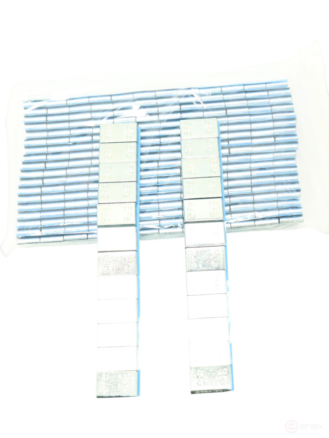 ACG 0086 Fe 100 LUXOR Груза самокл. оцинков 60 г (12*5) синий скотч с кромкой квадрат.(100 шт/уп) 1029421