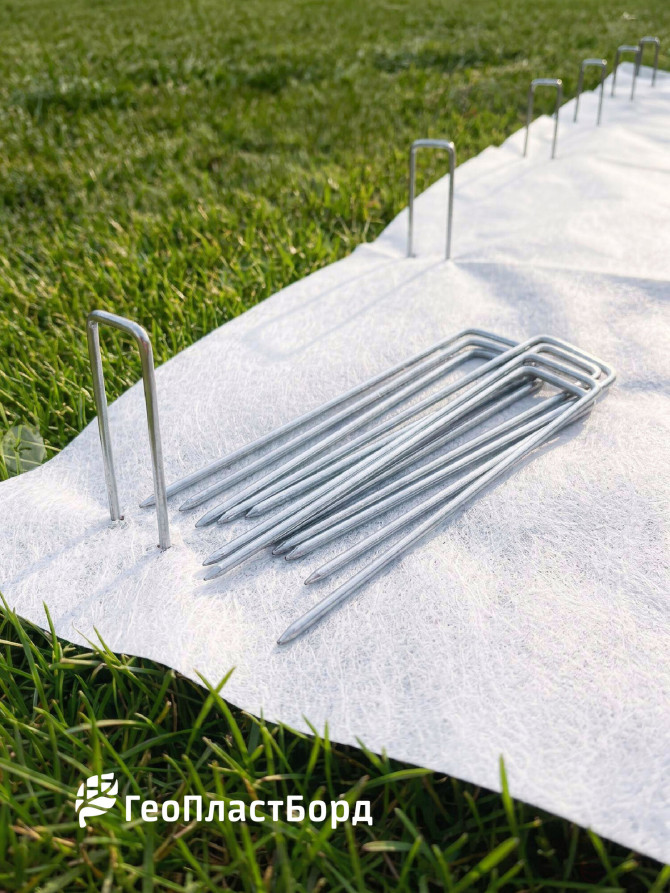 Garden staples for covering material U-shaped 100 pieces metal