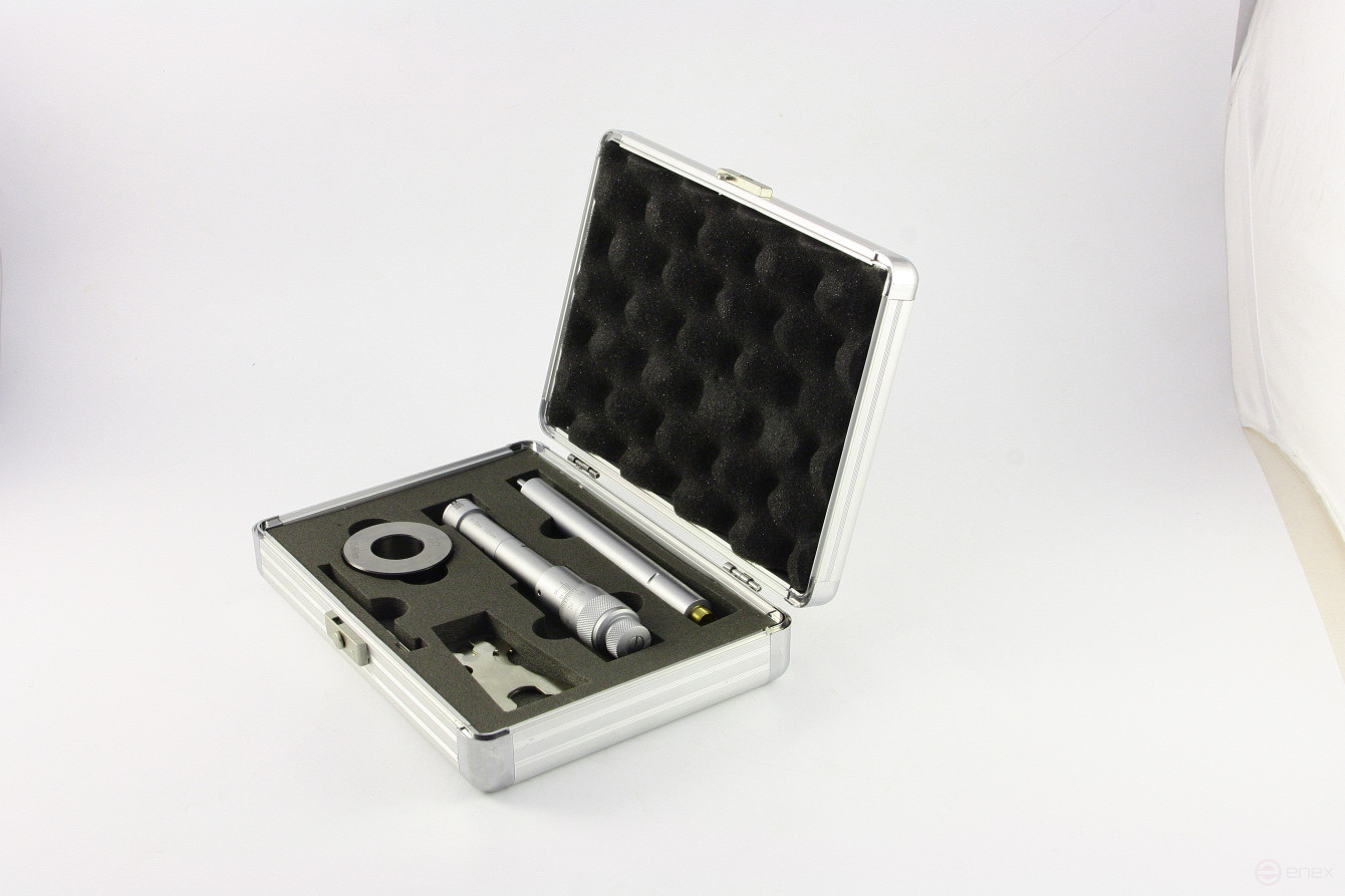 Нутромер микрометрический 3 - точечный 20 - 25 0,005 у/к ЧИЗ