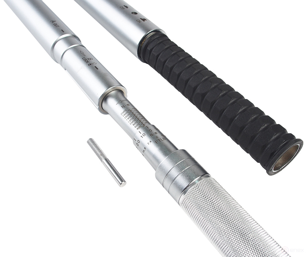 Torque wrench 1" 400-2000Nm JTC
