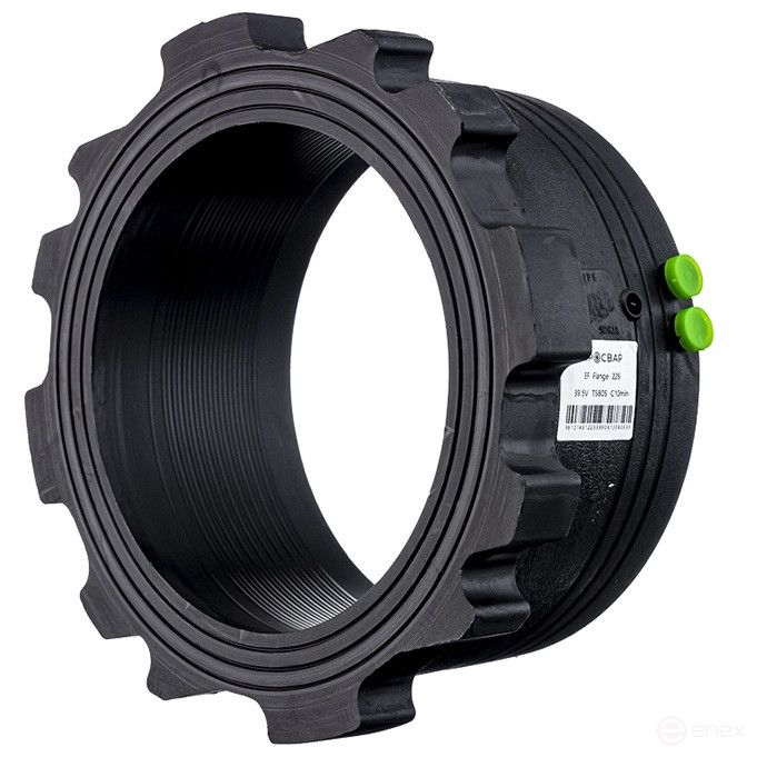 The sleeve for the flange is electro-welded with a clearance of 225 mm PE 100 SDR 11