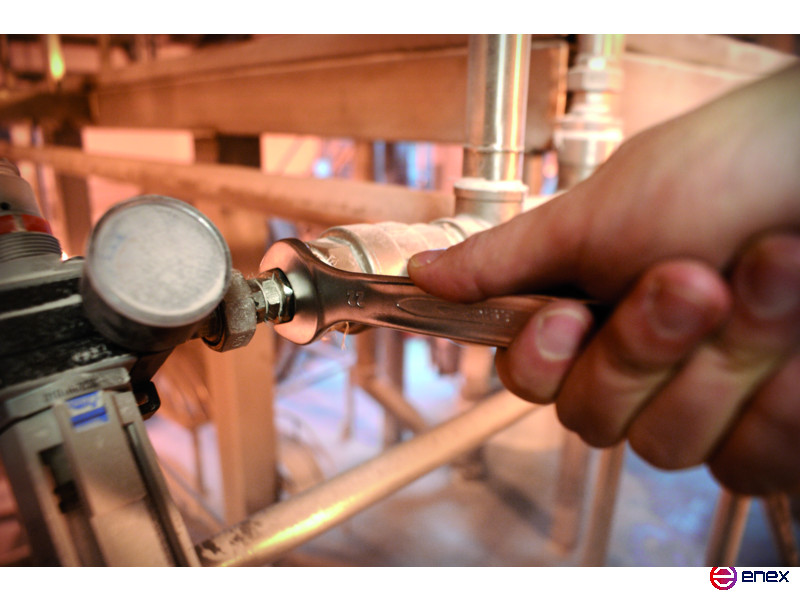 Двусторонний рожковый ключ, 14х17 мм, хромированный