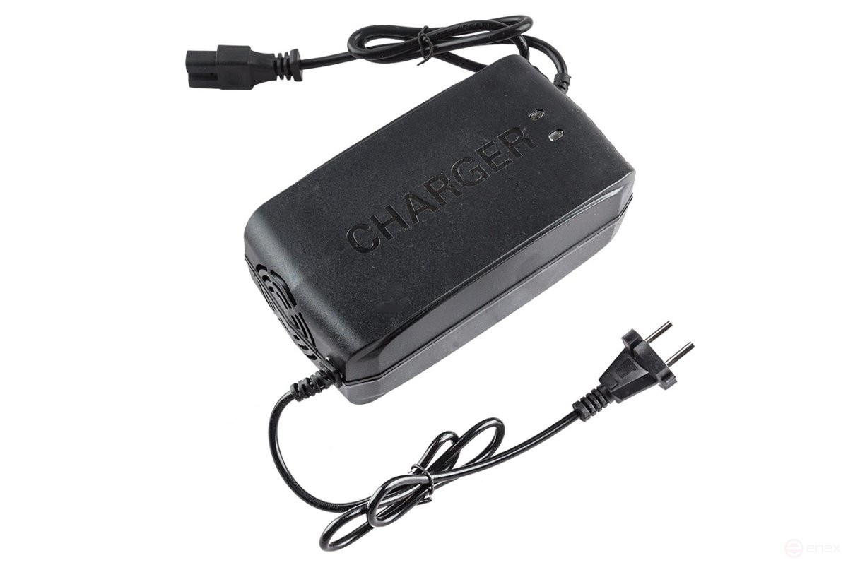 Зарядное устройство для аккумуляторов 60V 45-55Ah 5,5A