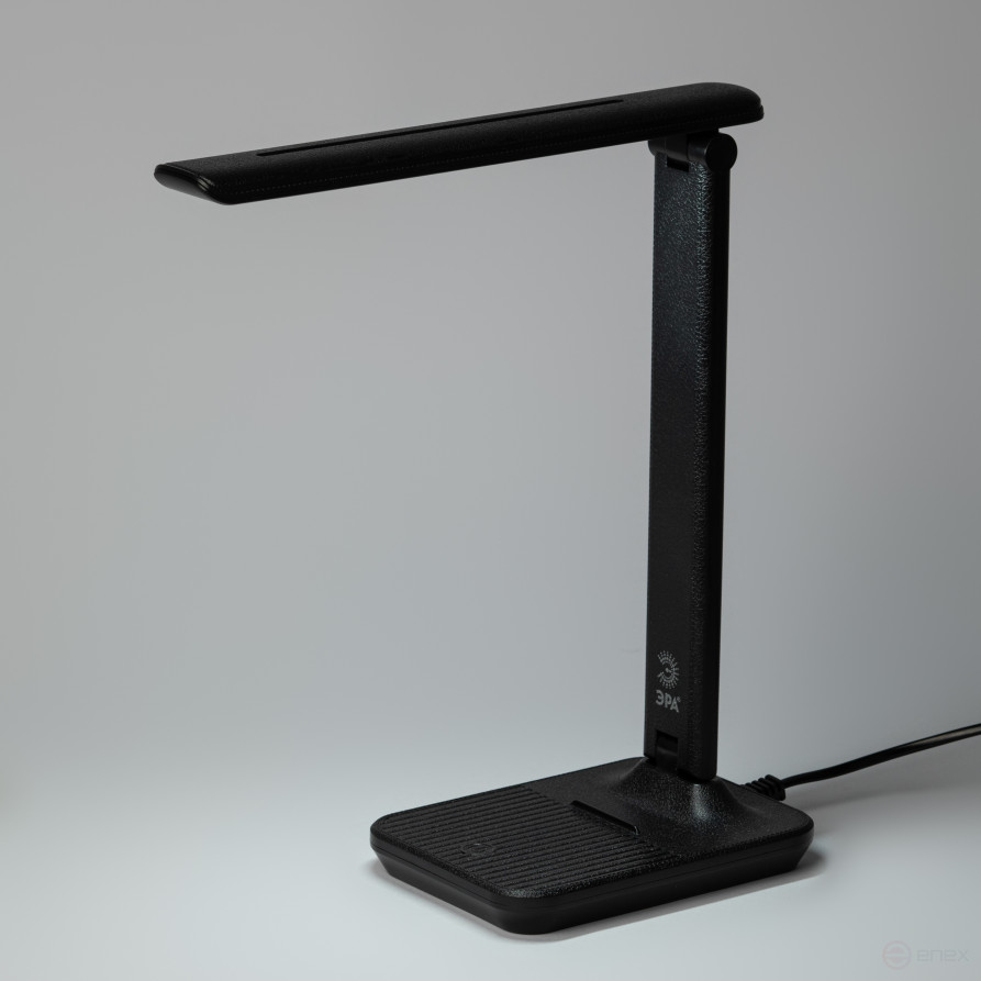 Настольный светильник ЭРА NLED-500-10W-BK светодиодный черный