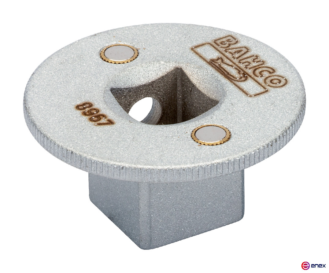 Adapter with 1/2" inner square and 3/4"