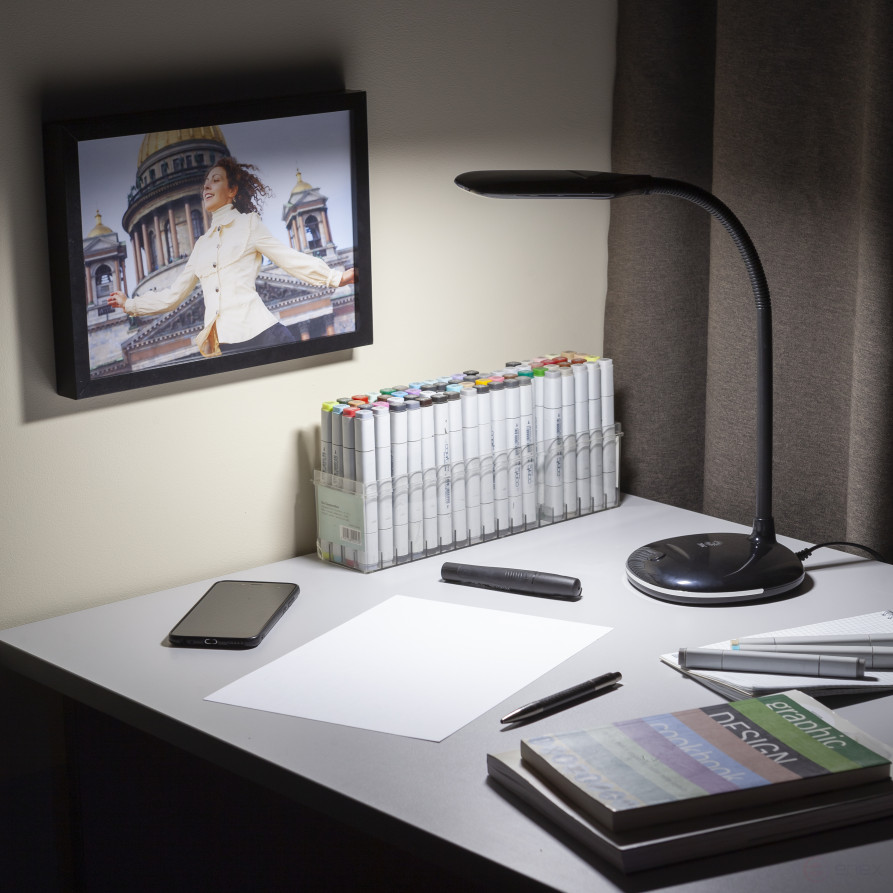 Настольный светильник ЭРА NLED-477-8W-BK светодиодный черный