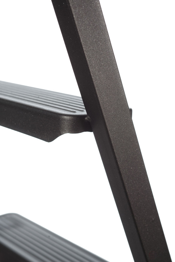 Compact steel stepladder, 6 steps, weight 7.4 kg