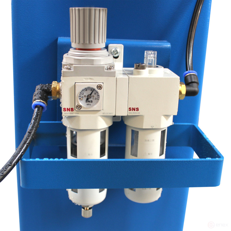 Four-post lift F5.5-4 AE&T (380B)