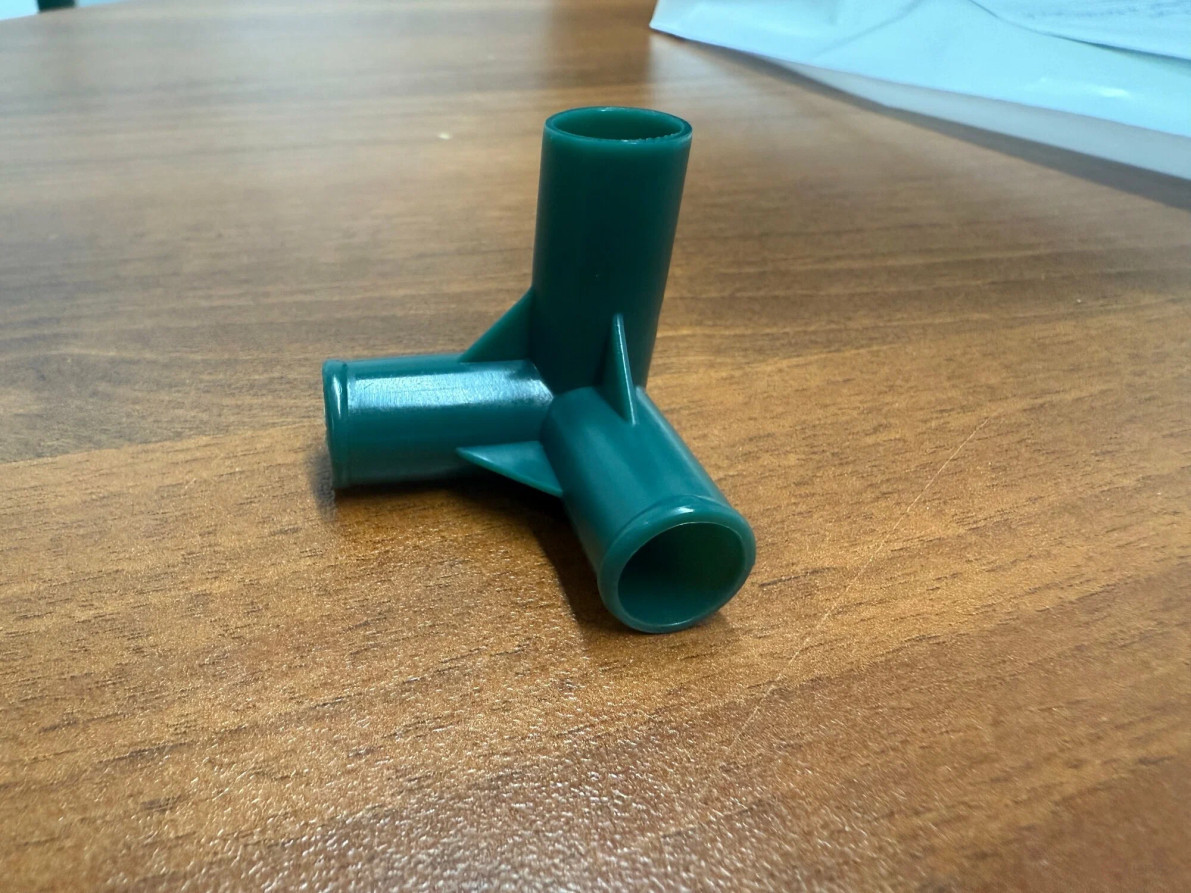 Connecting tee corner for greenhouse (10 pieces), green