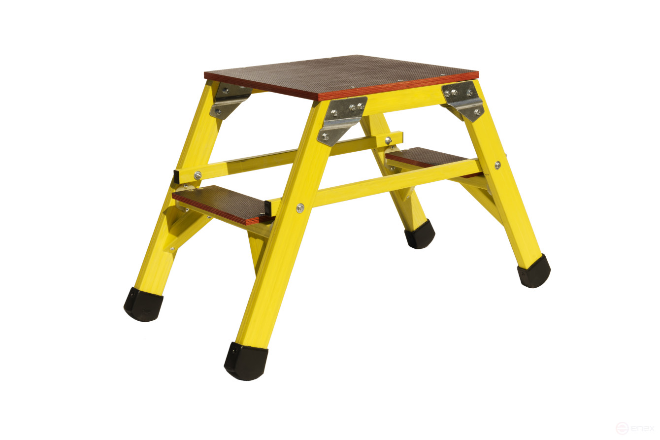 Стремянка-подмость стеклопластиковая с симметричной опорой ССС-0,2П-Ф40П