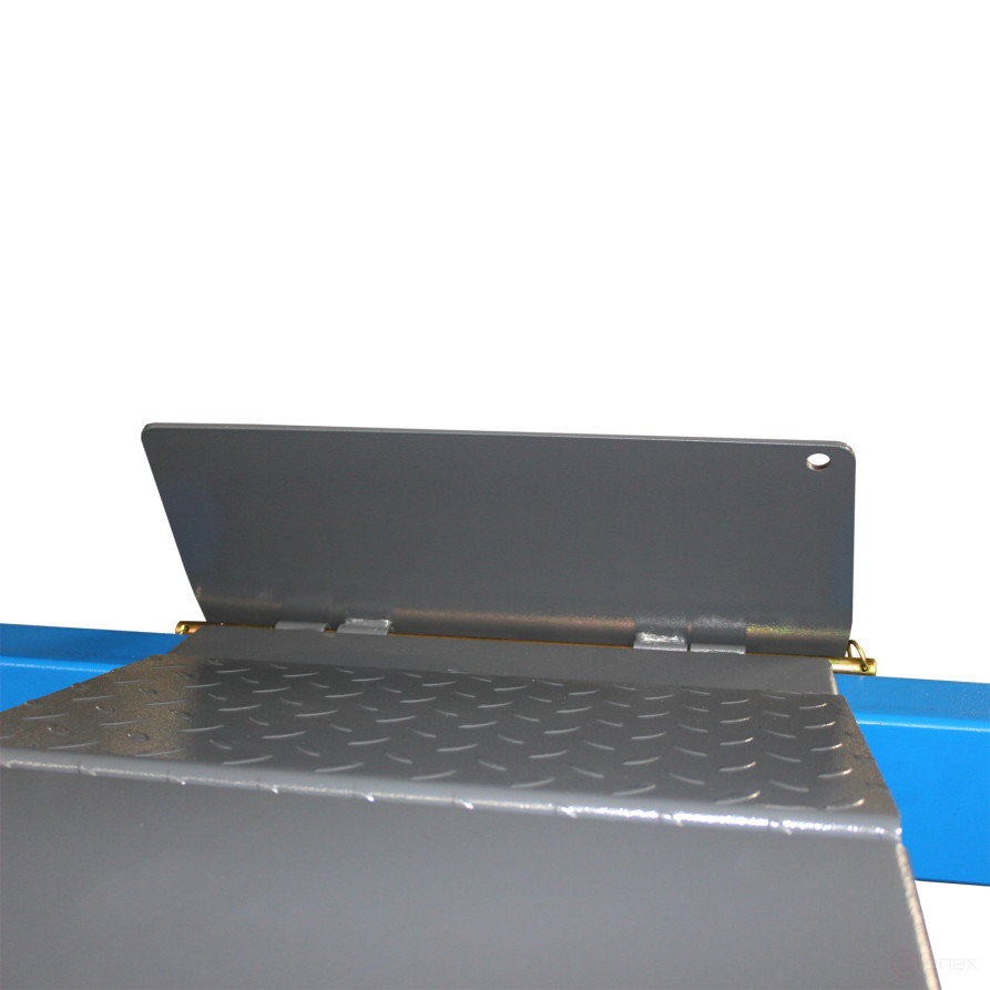 Four-post lift F3.5-4 AE&T (380B)