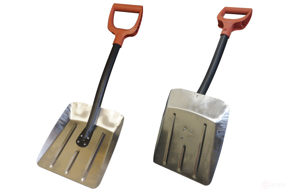 Лопата автомобильная стальная покрашенная порошковой краской 205*280*700 с Т-образной ручкой