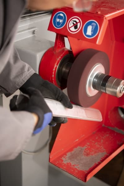 Petal wheel made of nonwoven grinding material NFW 600, 200 x 50 x 68.2 very fine