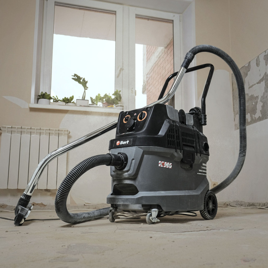 Пылесос для сухой и влажной уборки BORT BAX-600E