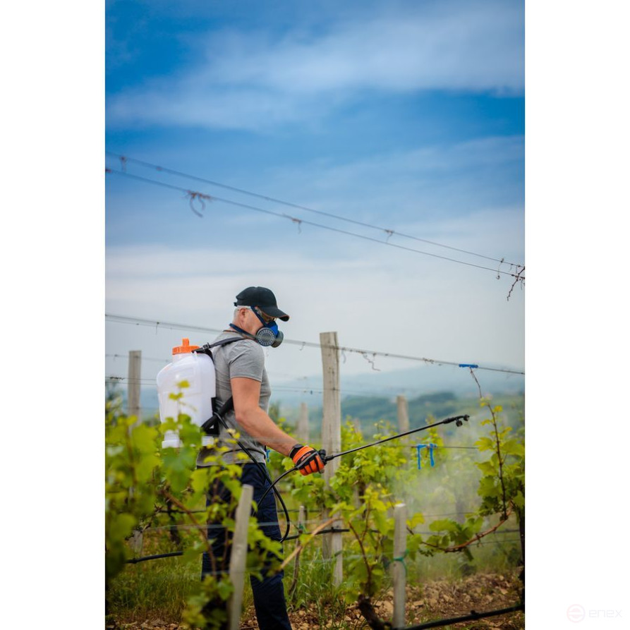 Опрыскиватель аккумуляторный Villager FUSE VBS 1620-1BCB