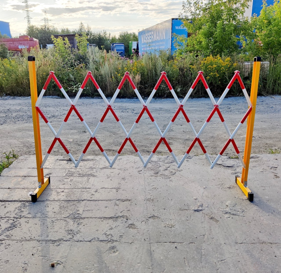 2OC-1.2x2.5 Dielectric fiberglass MALIEN Fencing shield (round section)
