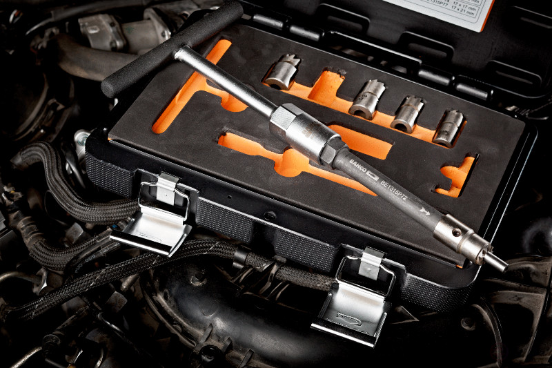 Угловой резак для Fiat Group и Iveco 17 мм x 21 мм