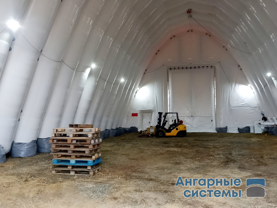 Monomakh pneumatic frame hangar