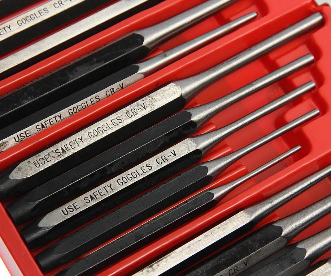 Набор зубил и выколоток 16 предметов в кейсе JTC