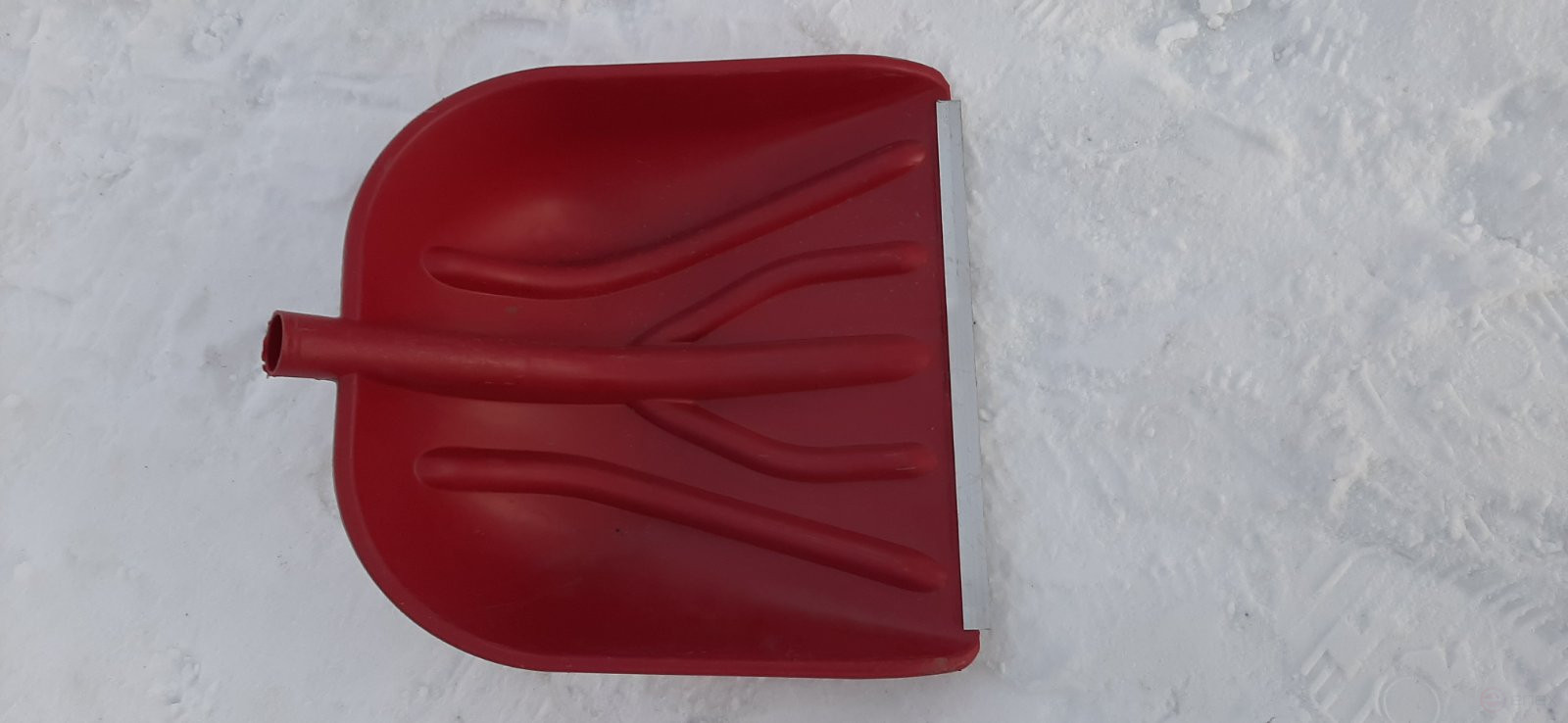 The Merchant shovel is COLORED with an aluminum bar, 400x390 d-32 mm