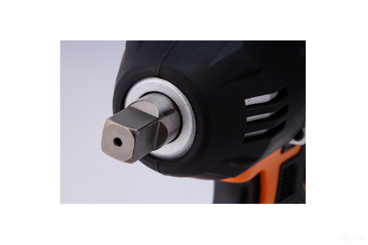 Villager VLP 5720 cordless impact wrench without battery and storage