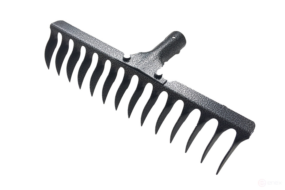 GW4 twisted rake with wooden handle in/with L 370 sheet 2.0