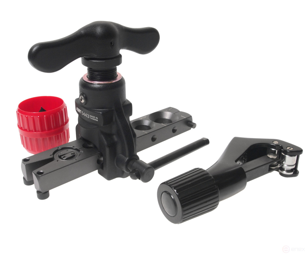 A set of tools for cutting and flaring JTC tubes