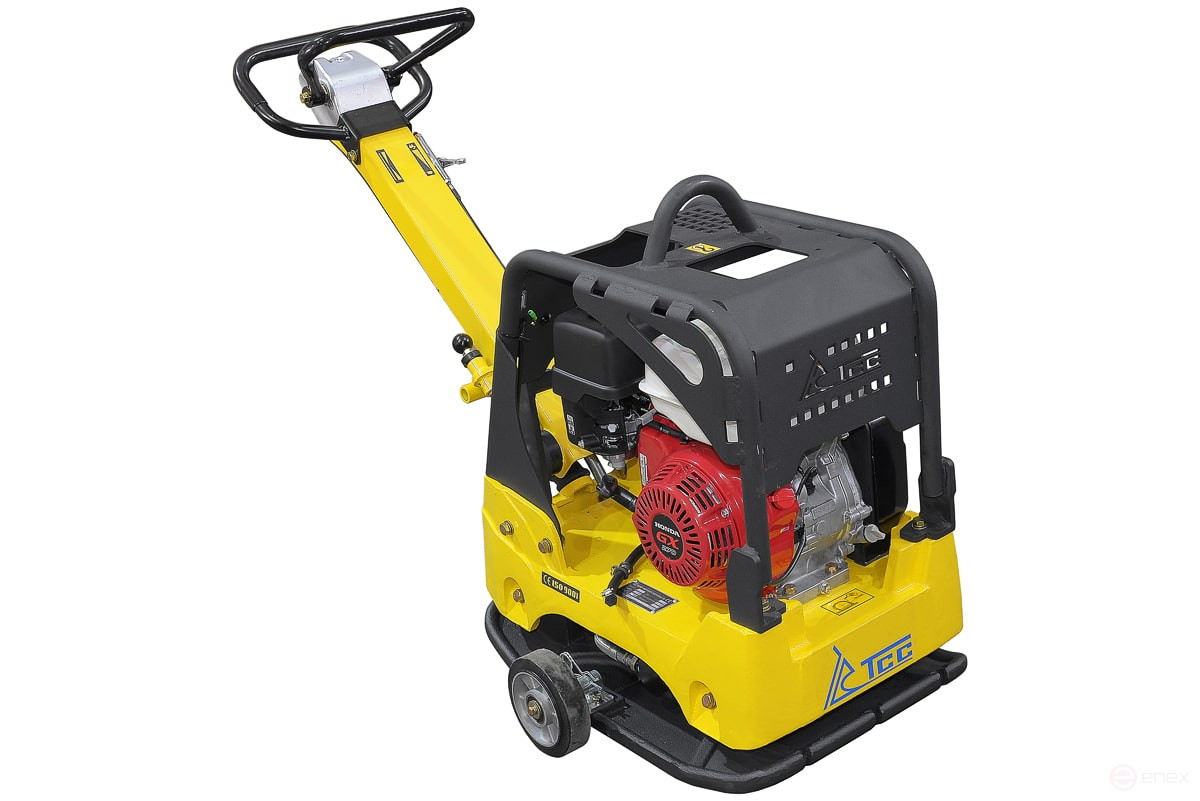 Виброплита реверсивная TSS-CP-220 (гидравлический привод) с наушниками