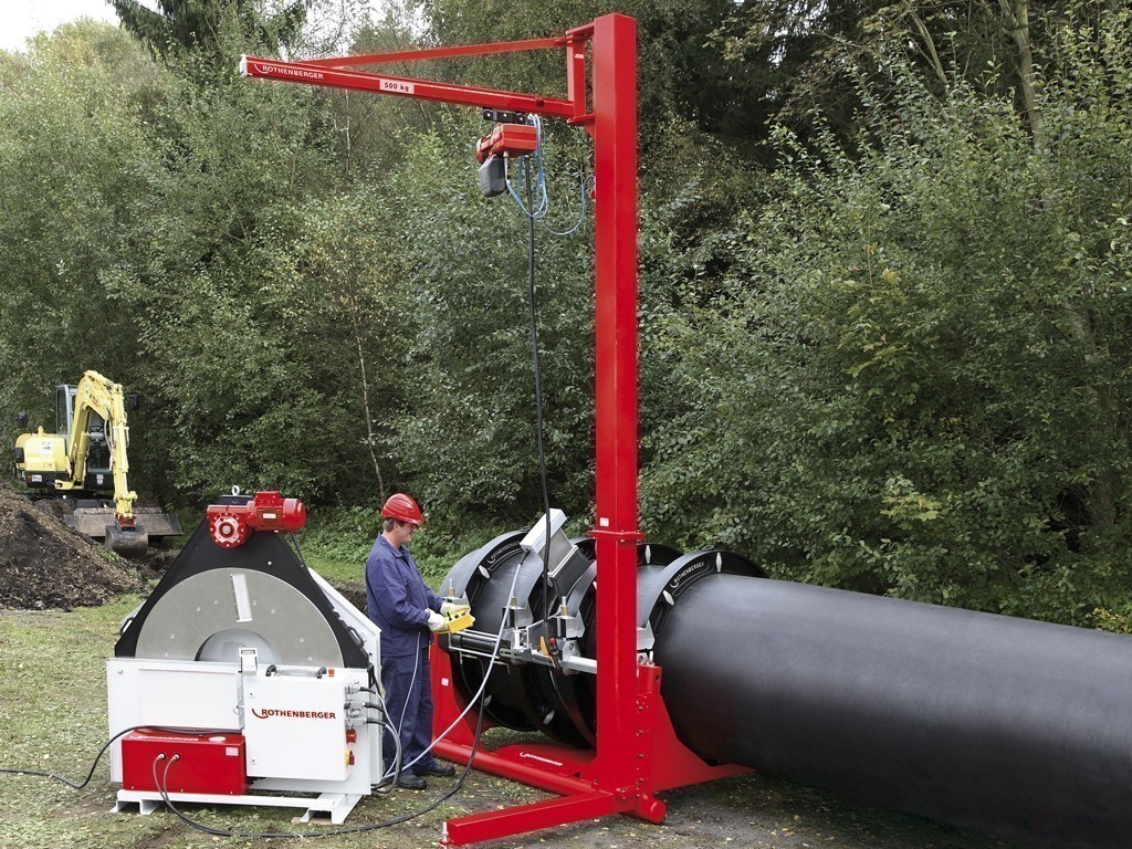 Стыковая сварочная машина с гидравлическим приводом ROWELD P1200 B3