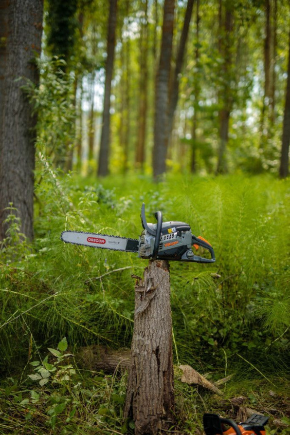 Бензиновая цепная пила Villager VGS 4125 PE 1850 Вт (2,51 л.с)