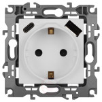 Розетка ЭРА Серия 12 12-4108-01М 2P+E 16A-250В со шторками с USB type-A+C 5В-3А белый матовый