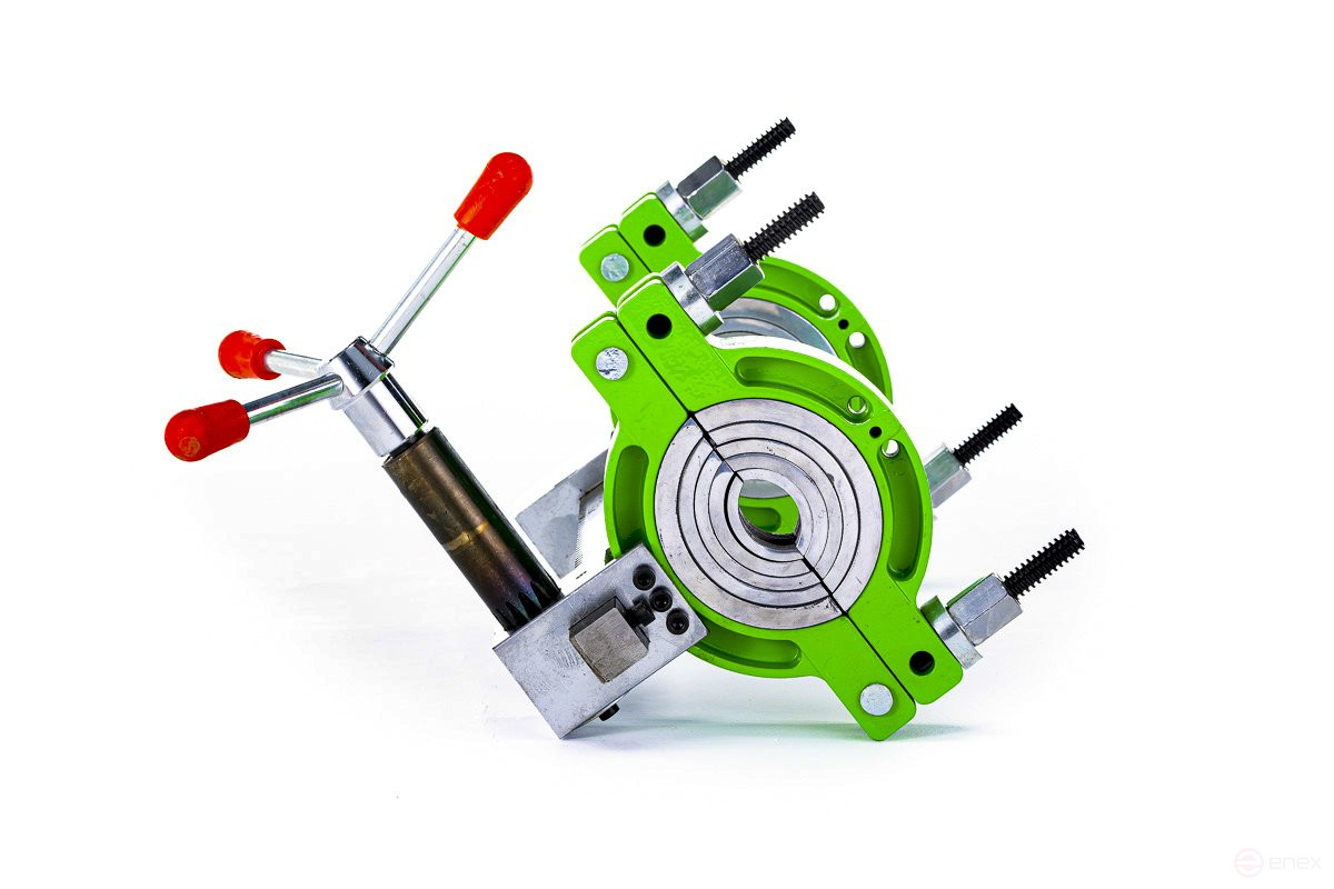 Механический центратор 2-х зажимный для сварки труб ПРОСВАР (40-110 мм)