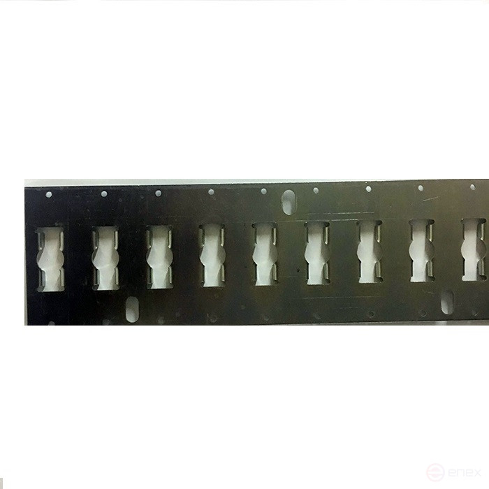 Flat galvanized Steel rigging rail S=2.0 mm 2.95 m (TR3701S)