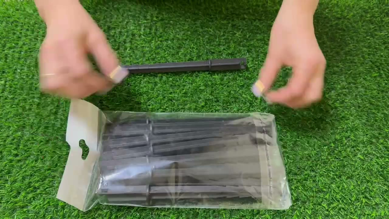 Pegs for greenhouse arcs 22 cm Geoplastboard Set 12 pcs Color Black