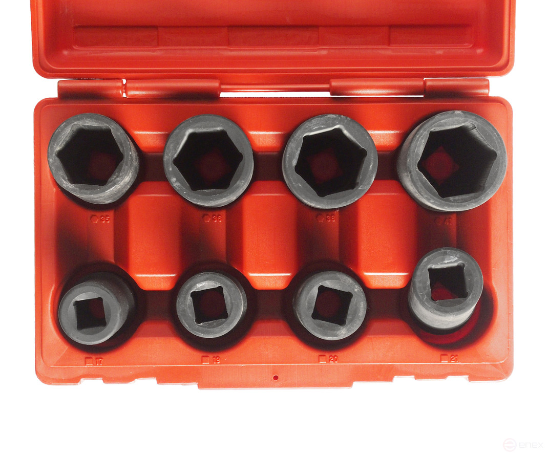 A set of 3/4" socket heads for wheel nuts and truck footings 8 items in a JTC case