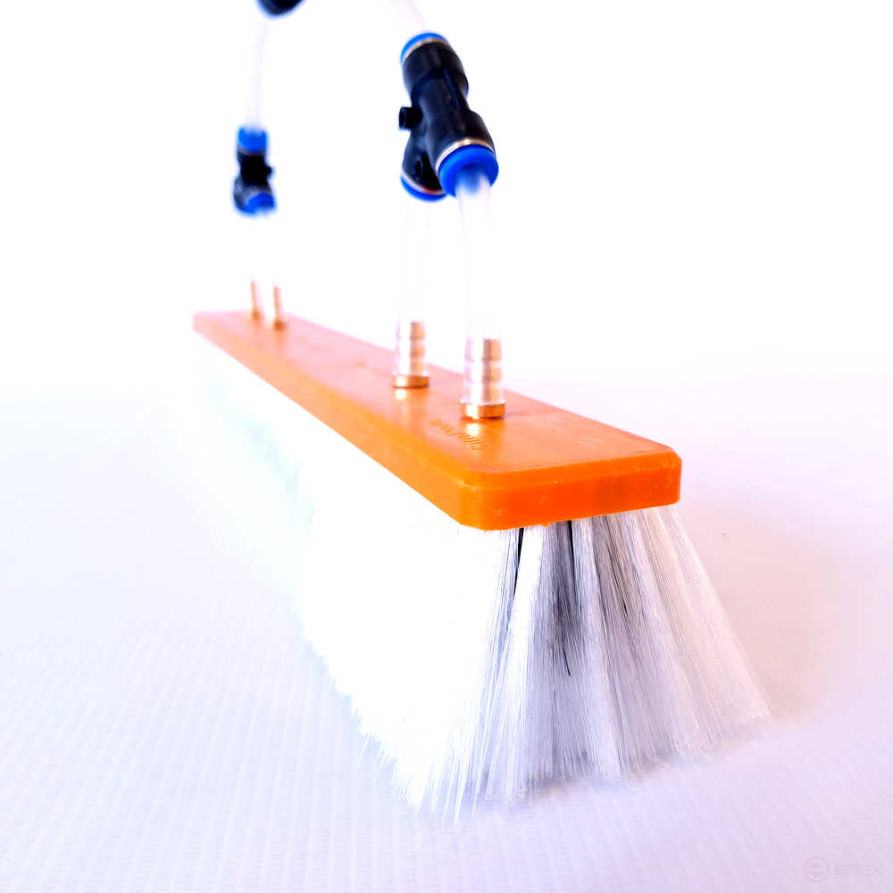 The brush is combined 310 mm.