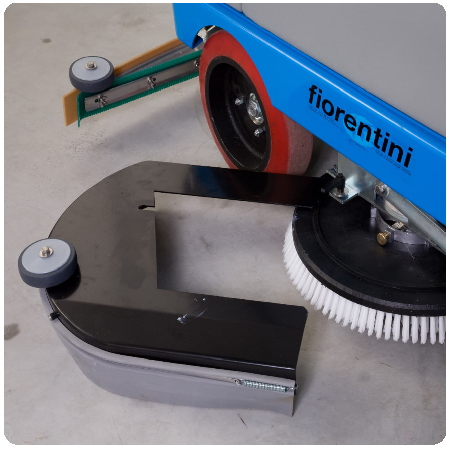 Поломоечная аккумуляторная машина с местом оператора UNICA 100, без АКБ