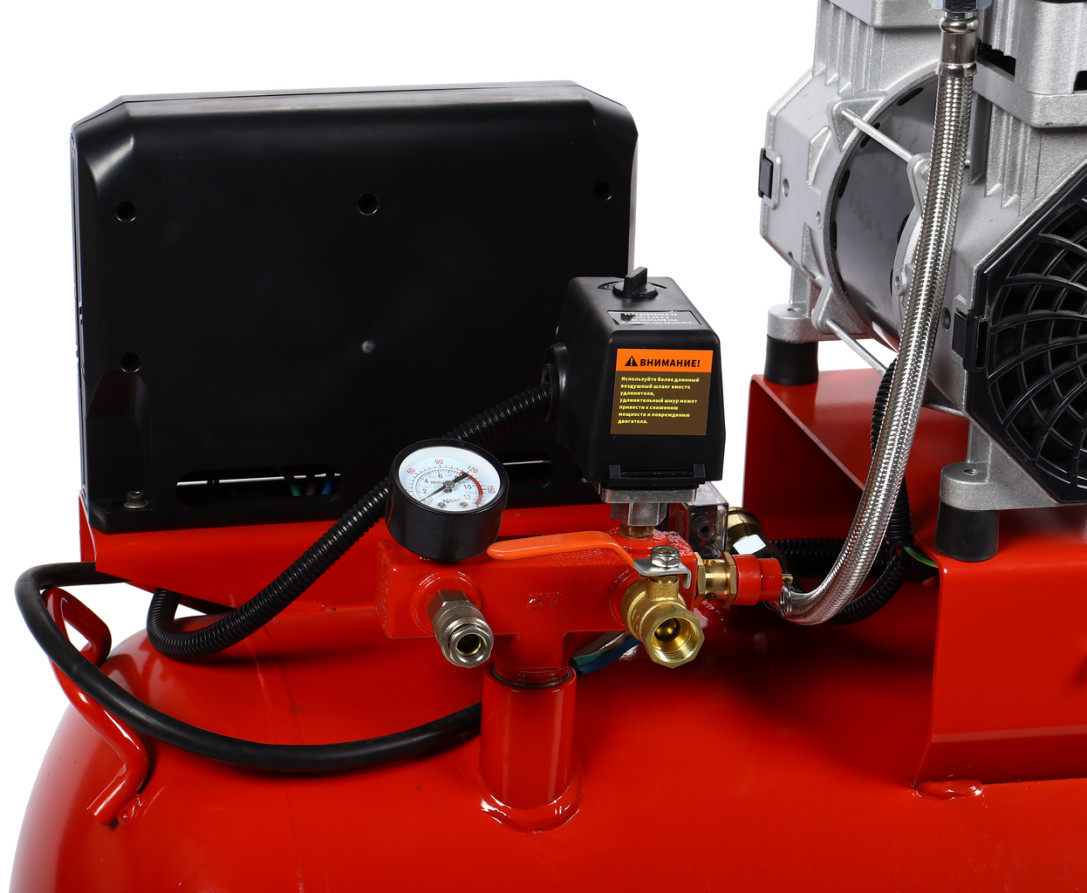 Pneumatic compressor 220V 4.5kW 8atm. 420L/min. receiver-153L oil-free piston GTE