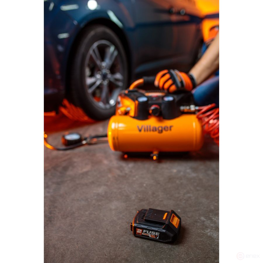 Аккумуляторный воздушный компрессор Villager VAT 0640 (в комплекте нет АКБ и ЗУ)