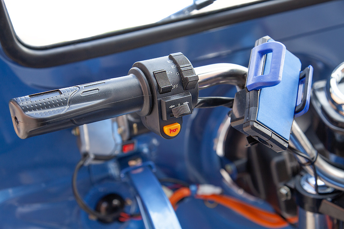 Грузовой электротрицикл Rutrike Гермес Pro 1500 72V2200W, серый