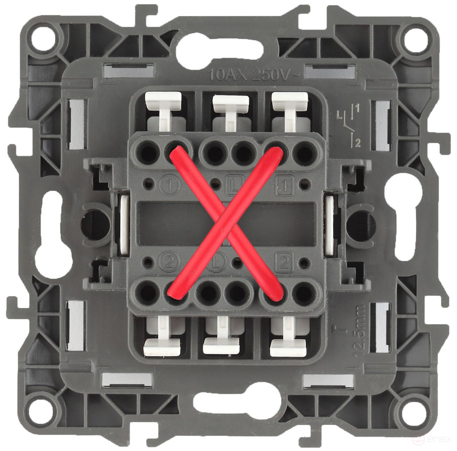 Crossover switch ERA Series 12 12-1108-04 10AH-250V, IP20, Champagne
