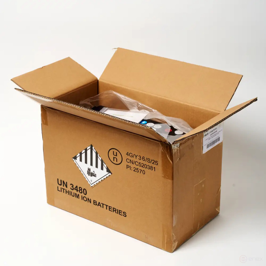 Lithium Traction Battery LITOMAX SE LiFePO4 12V 180Ah w Bluetooth BMS 100A