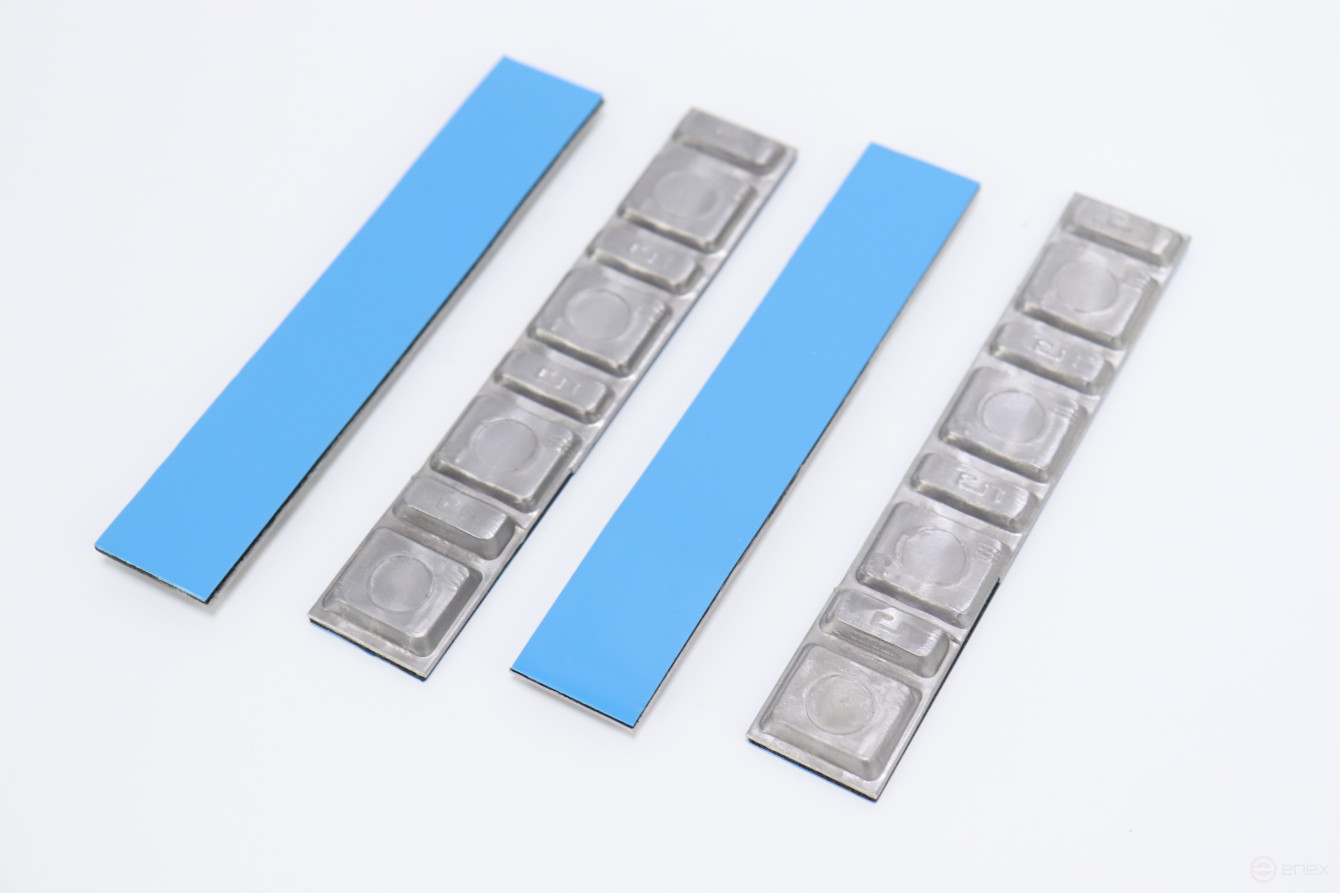 ACG 0052 Груза самоклеящиеся 19 мм 60 г на синем скотче (уп. 50 шт) 1028227