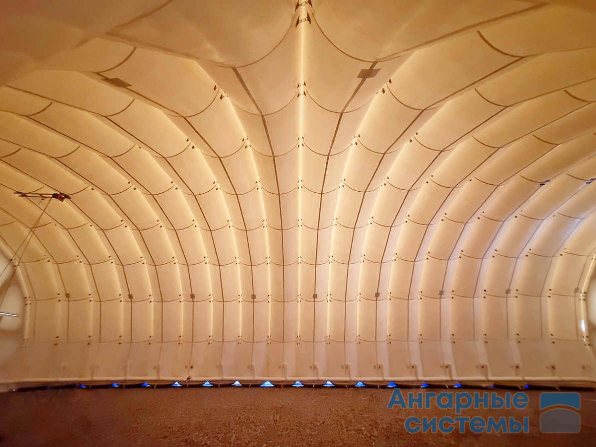 Inflatable Prefabricated PVC Hangar with Double Gates — Mobile Warehouse