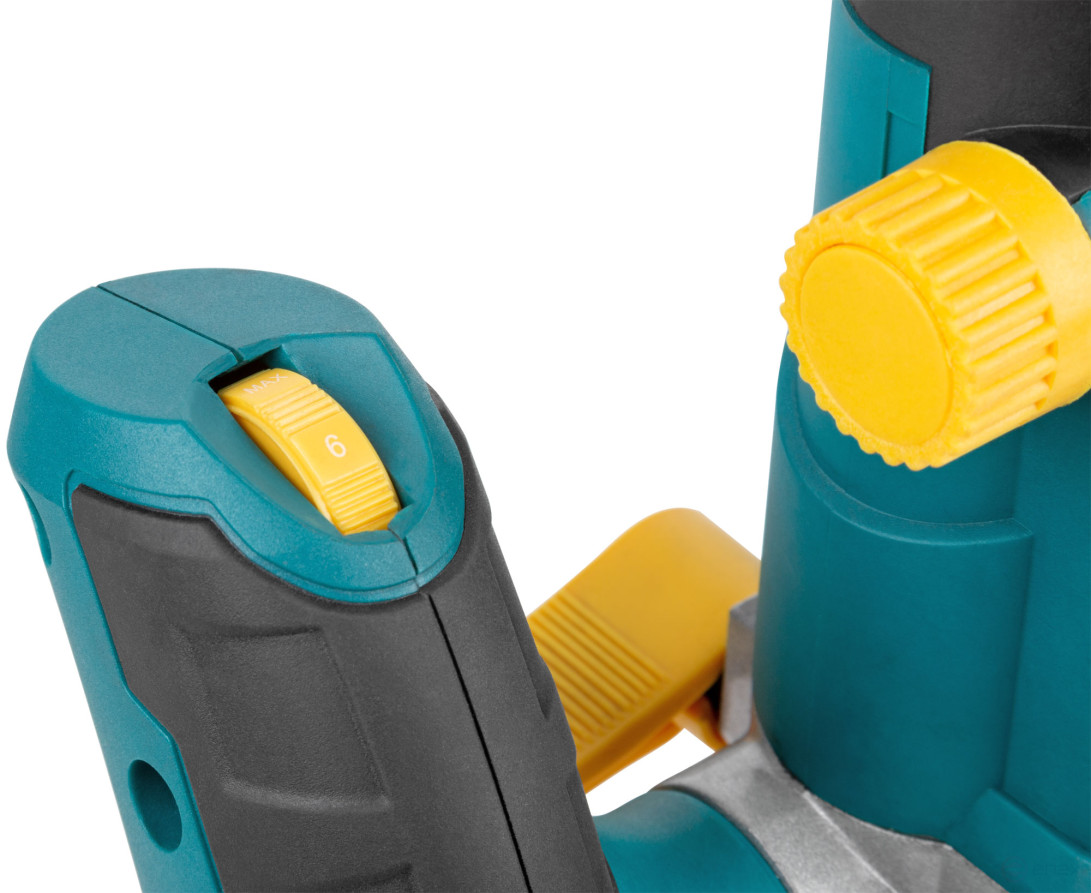 Milling cutter 1800 W; 6000-22000 rpm; 8/12 mm; 40 mm; 5.5 kg ; BS brushes; box