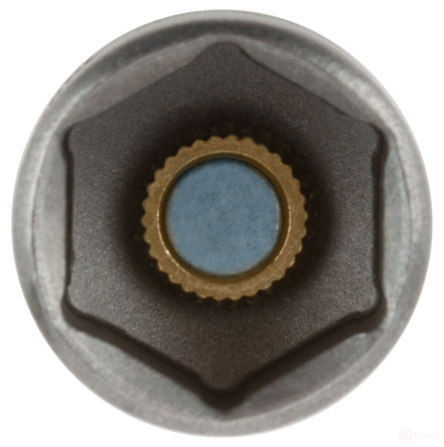 Adapter with a 13x45mm socket head
