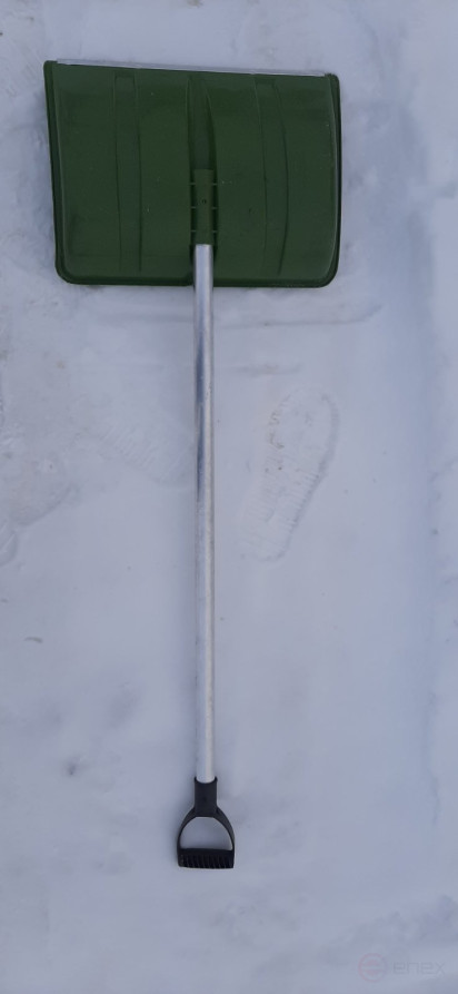 Лопата пластмассовая "ЛЕДОк" ЦВЕТНАЯ с алюминиевым черенком и V-образной ручкой, 470х350 мм