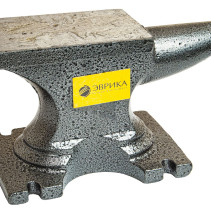 Наковальня ER-18404 : 4кг., чугунная ЭВРИКА /1/ NEW